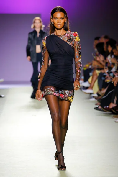 Look 54